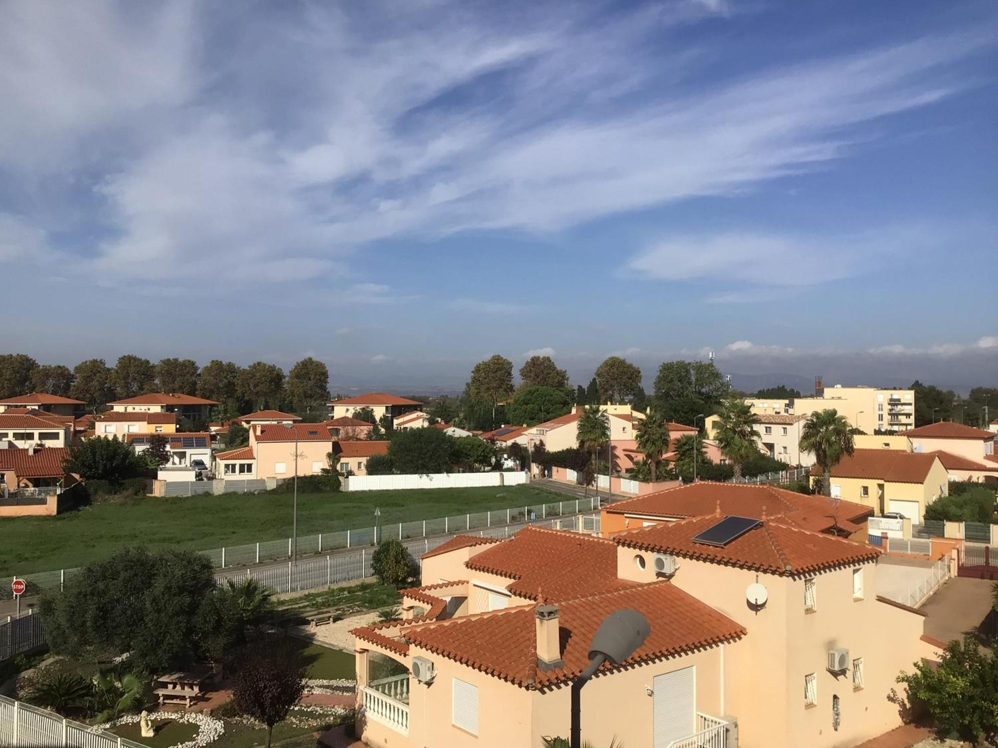 Logement Entier, Calme, Hyper Equipe Saint-Laurent-de-la-Salanque Esterno foto