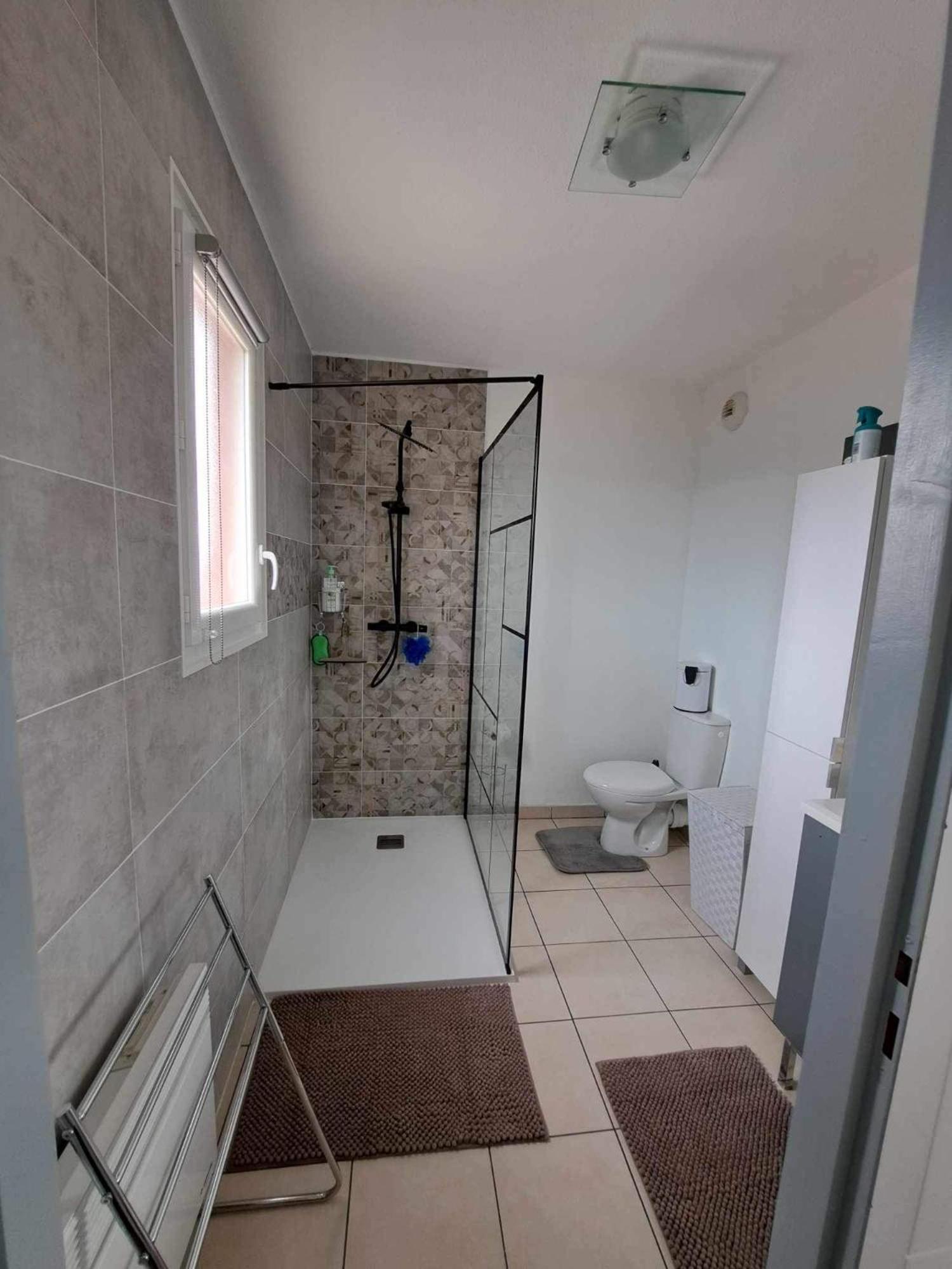 Logement Entier, Calme, Hyper Equipe Saint-Laurent-de-la-Salanque Esterno foto