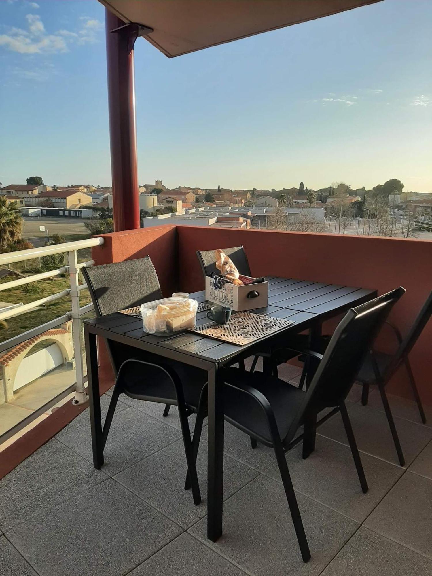 Logement Entier, Calme, Hyper Equipe Saint-Laurent-de-la-Salanque Esterno foto