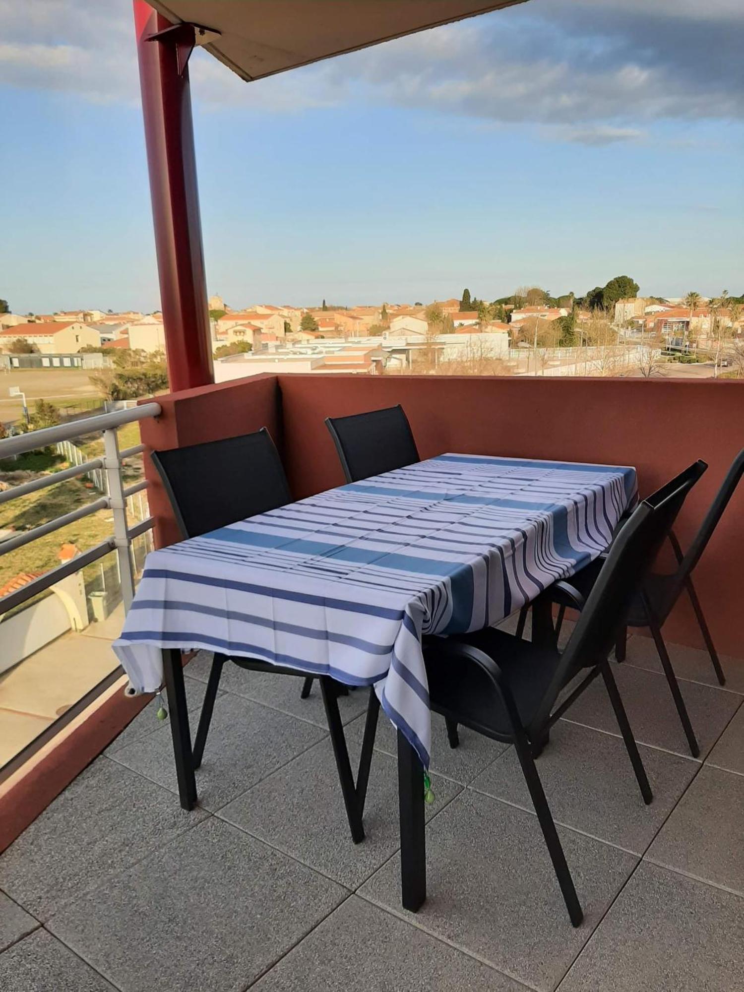 Logement Entier, Calme, Hyper Equipe Saint-Laurent-de-la-Salanque Esterno foto